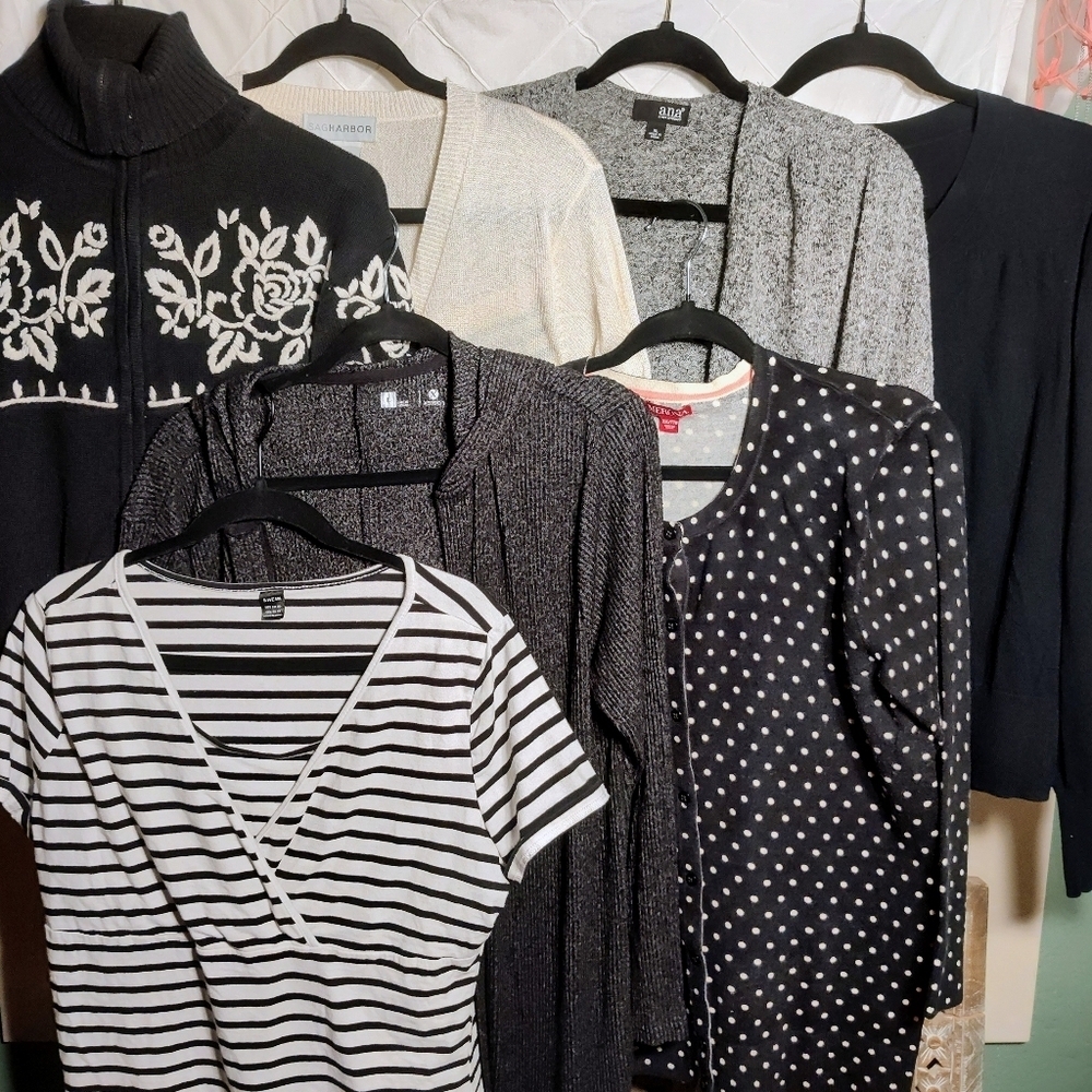 7 Piece Women's XL Black & White Bundle! ๐ค - Picture 2 of 16